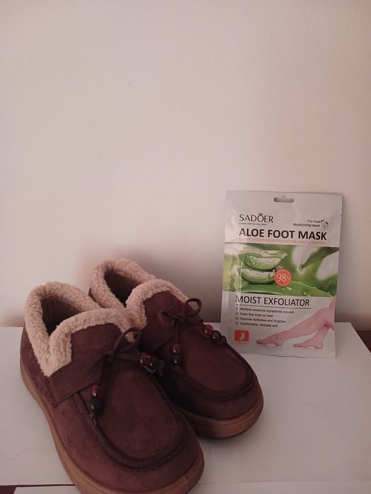 Автоледи   коричневого цвета