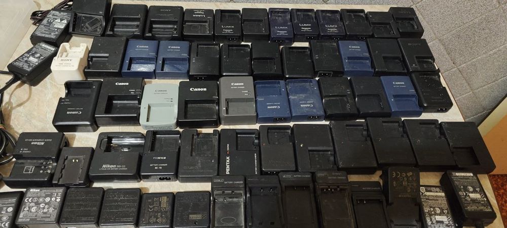аккумуляторы и зарядные устройства для фотоаппаратов