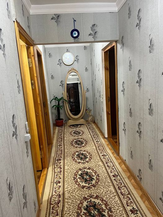 Сдаю   4 х  комнатную \ кв. Микрорайон . Без агенства