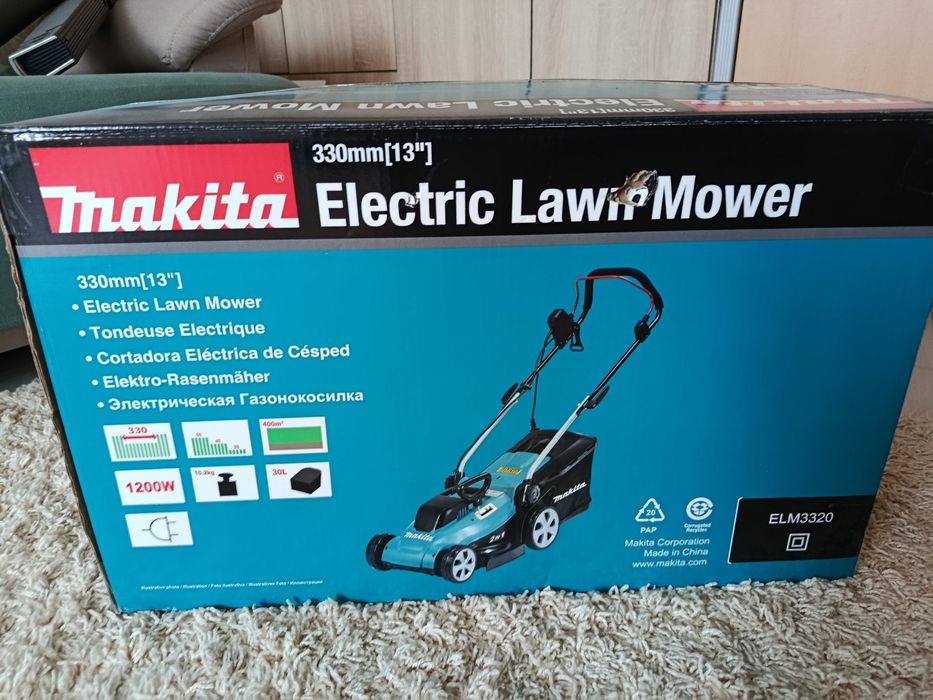 mașină de tuns iarbă Makita ELM3320 nouă în cutie
