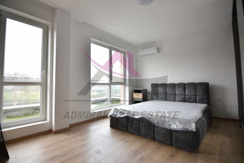 Продава се Двустаен апартамент в Варна, Изгрев - 95 кв.м за 2158 €/кв.м - Снимка #3