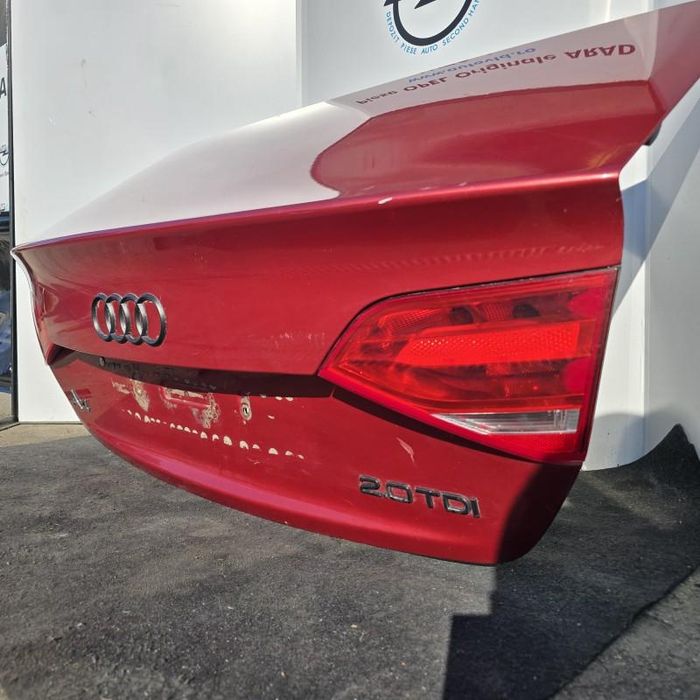 Capota portbagaj cu stopuri Audi A4 facelift B8