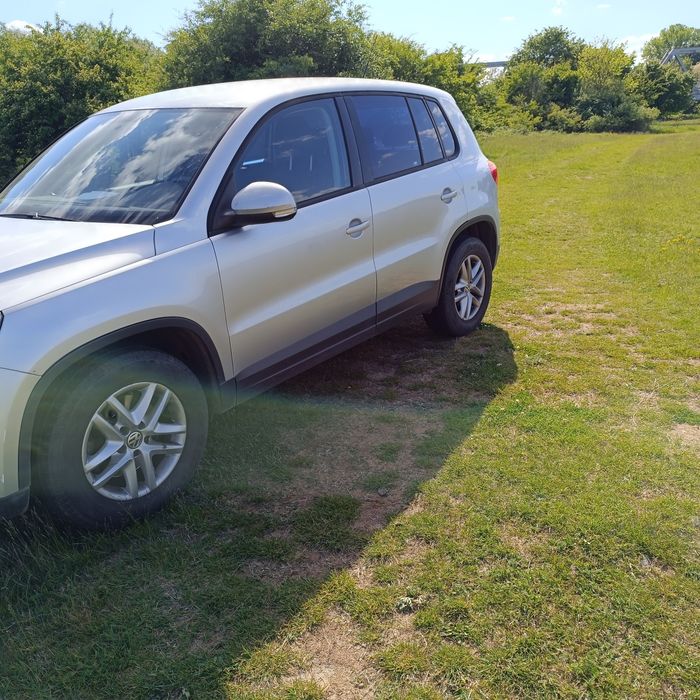 Vând Volkswagen Tiguan