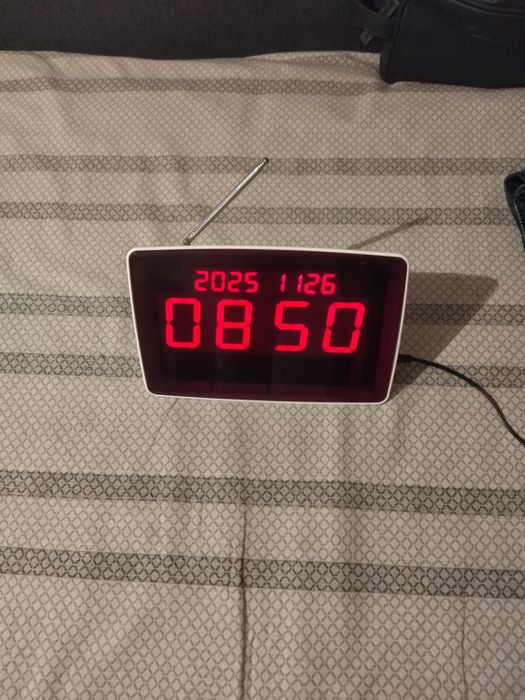 Продам Электронные часы