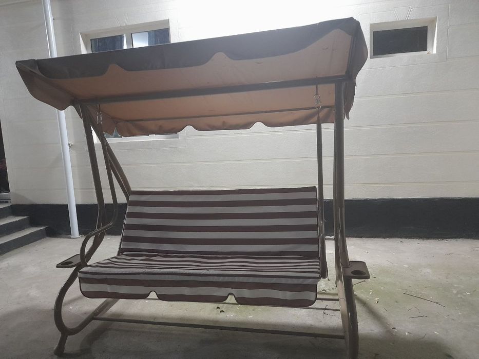 Продается качели