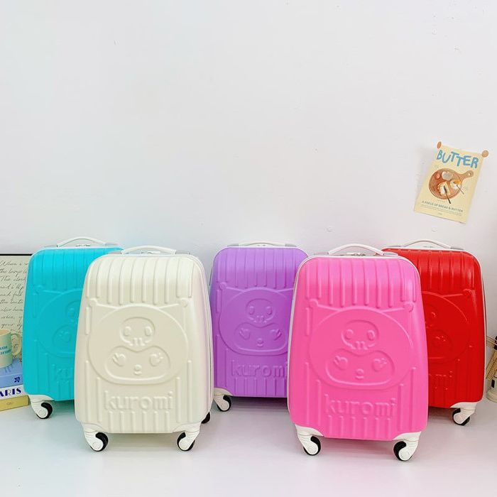 детские чемоданы подарок на 8 марта