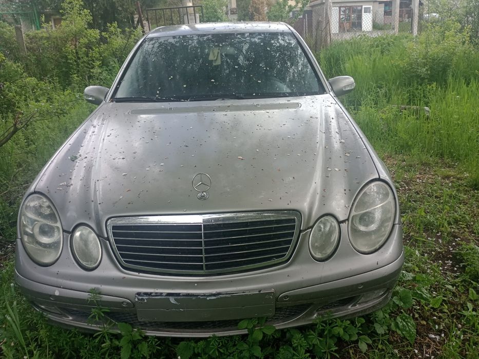 Мерцедес Бенц Е 270