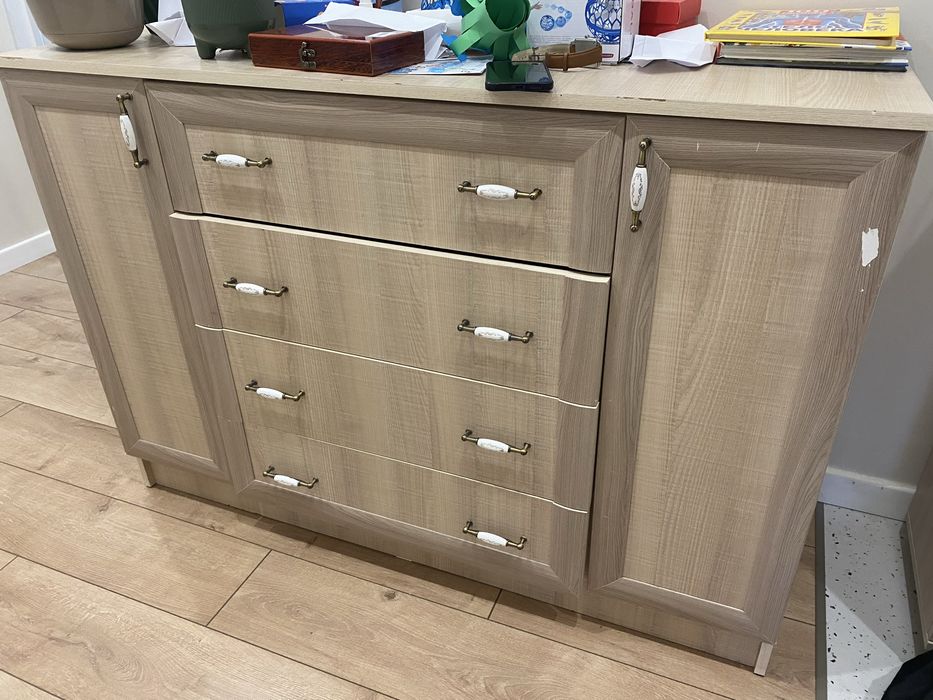 Продам комод из лдсп