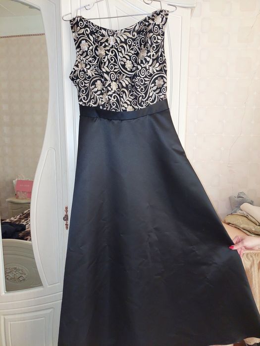 Продаю вечернее платье