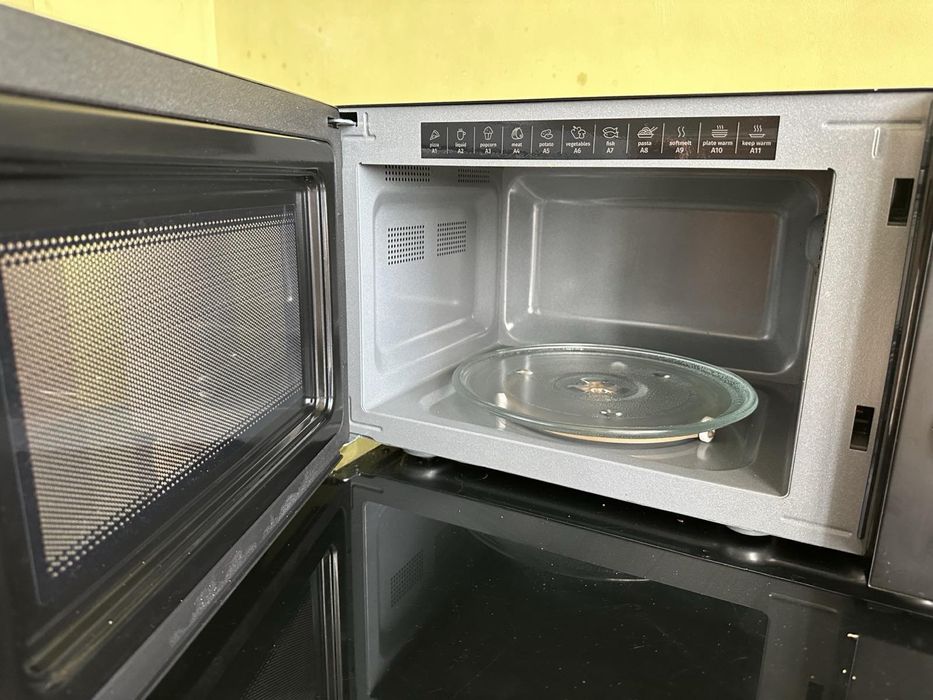 Gorenje MO23A3BH