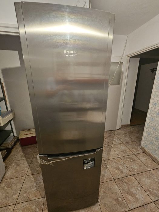 Frigider Ariston Hotpoint
