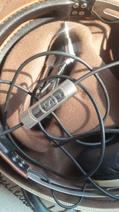 Casti audio profesionale Sennheiser Momentum dj ca Akg Pioneer Iphone