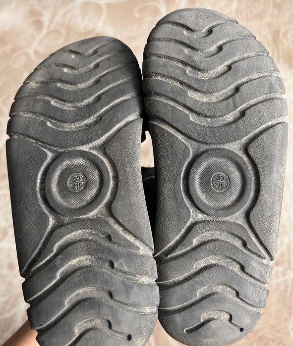 Сандали 33рр на мальчика