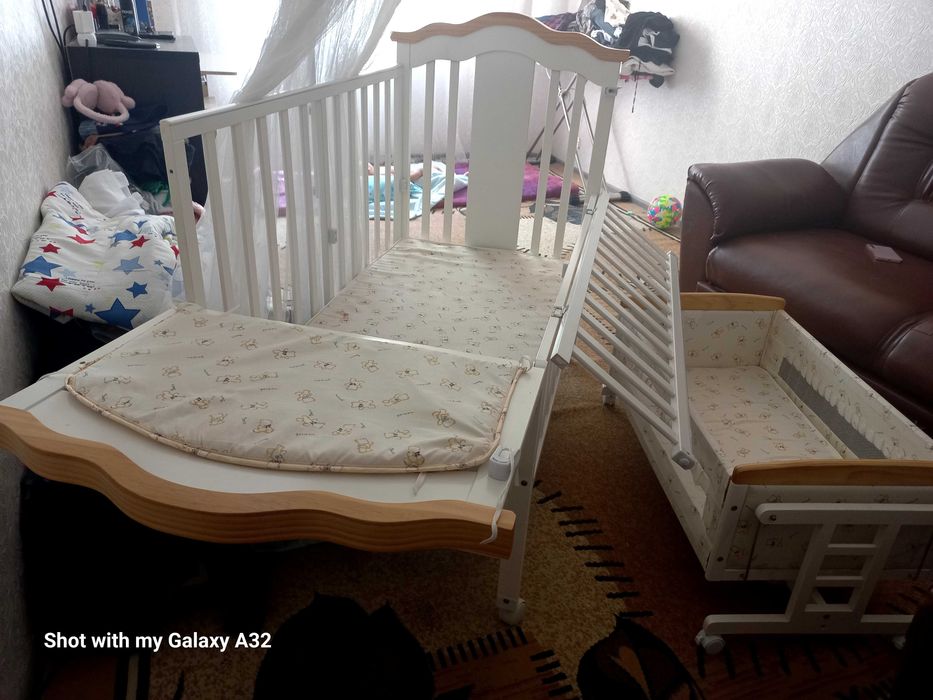 Детская кровать с люлькой