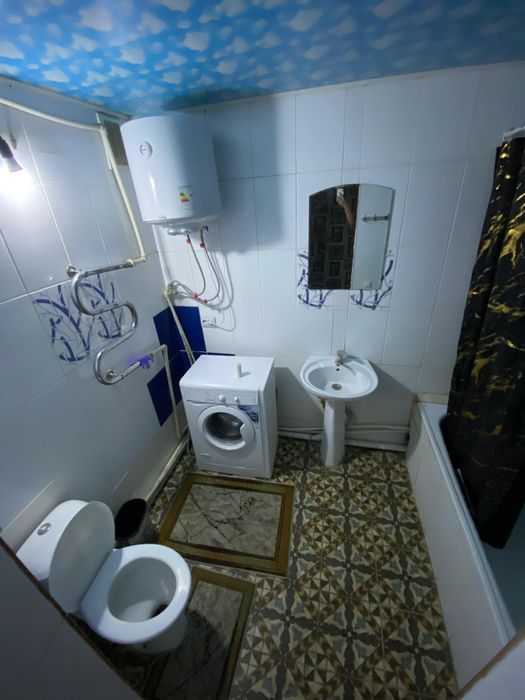 Ночь 8000, Бектұрғанова 30