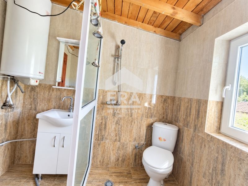 Продава се Къща в с. Капитан Андреево, Област Хасково - 300 кв.м за 427 €/кв.м - Снимка #8
