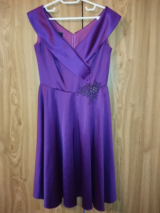 Rochie elegantă V&M