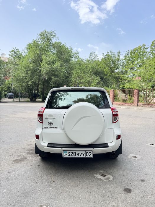 Toyota Rav4 2011