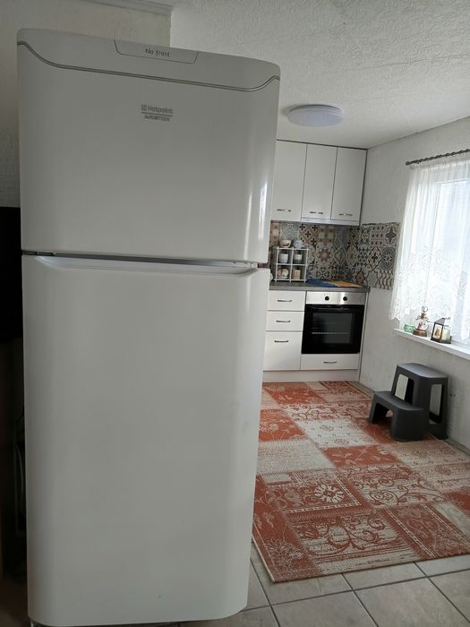 Инвенторен хладилник с камера