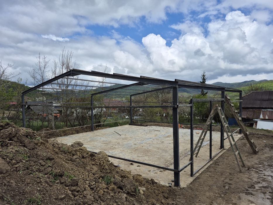 Vând hală metalica 10x7x3h