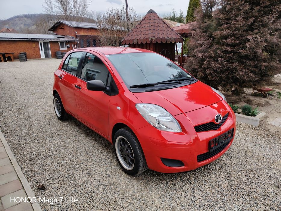 Toyota Yaris 1.0vvt-i  Euro5 an 2011 A/C