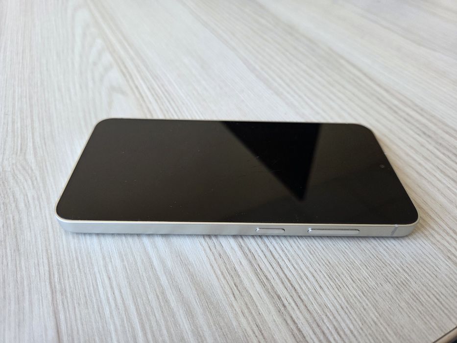 Samsung Galaxy S24 128 gb