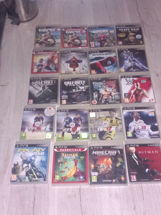 PS 3 modat cu hen + 55 jocuri