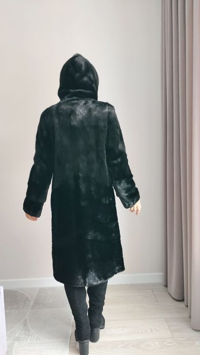 Норковая шуба новая