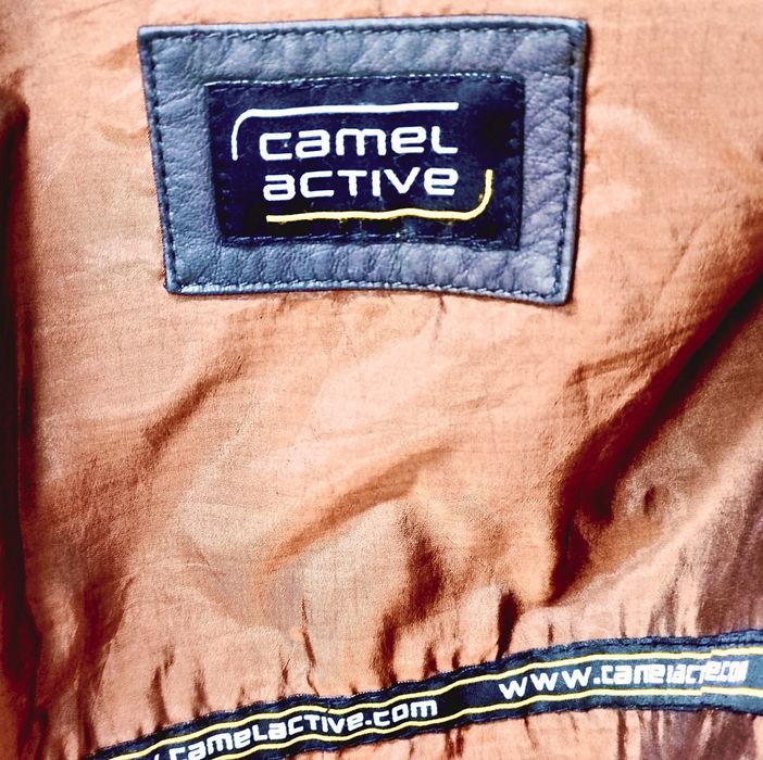 Geacă piele Camel Active.