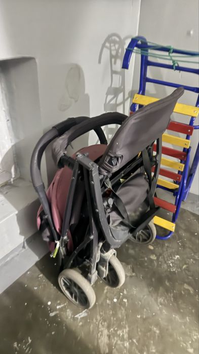 Коляска от компании happy baby hb