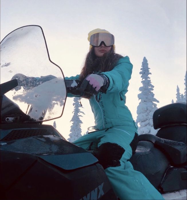 Горнолыжный комбенизон бренда cool zone