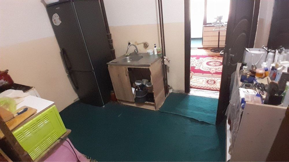 Продаётся 1 комнатная Галерейка юнусабад 2 квартал