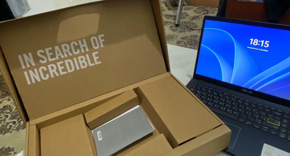 Asus E510K Ram 4 Gb SSD 256 Gb LCd 15.6 HD