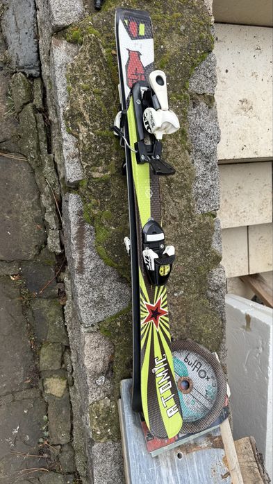 Дестски ски с автомати Atomic