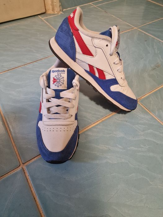 Adidasi reebok marimea 34