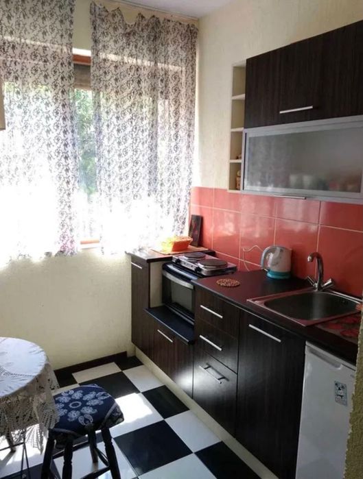 Почивка в Сандански в 1-стаен апартамент над парк