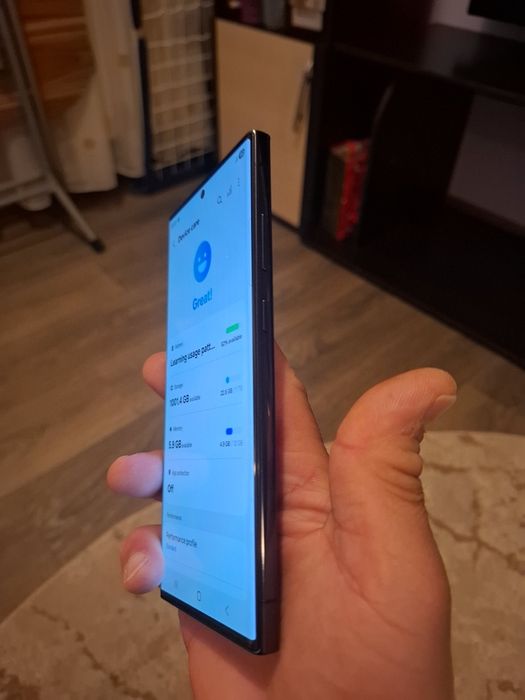 Samsung S23 Ultra,cu 1 Terra memorie interna, 12GRAM, ca nou