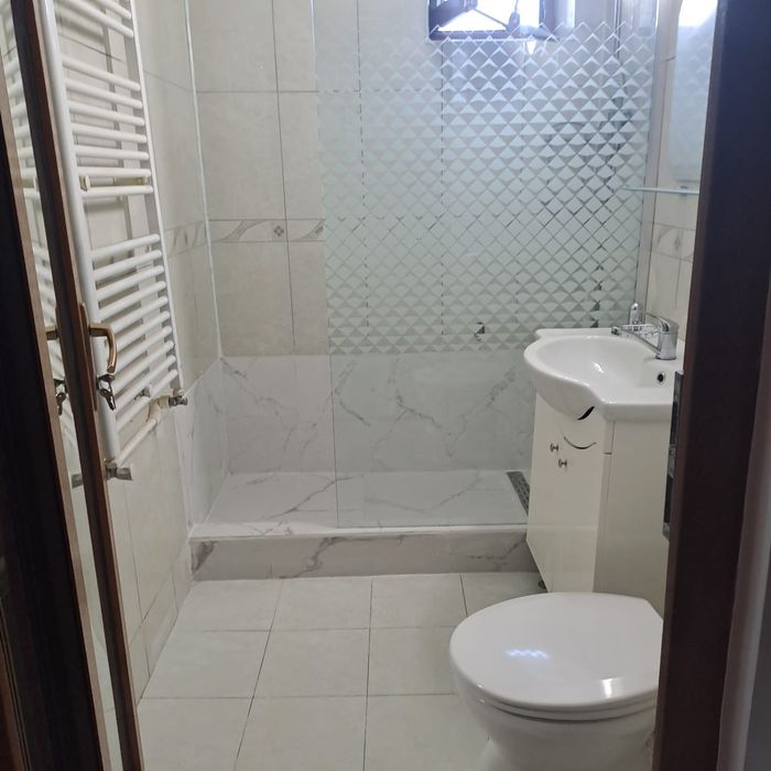 Proprietar inchiriez 2 camere Neptun Mangalia