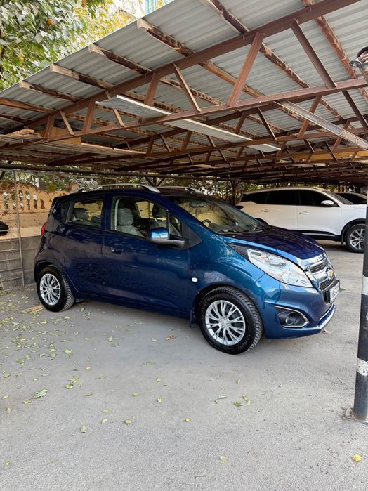 Chevrolet Spark 2021 • 23 200 км • Автомат