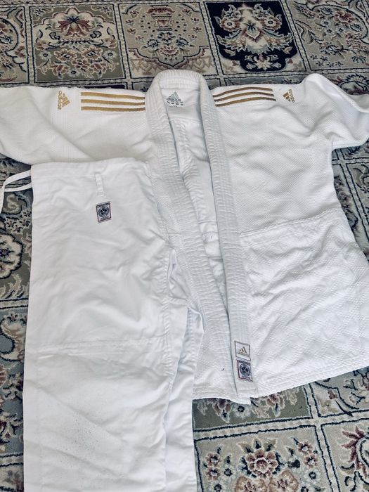 Кимоно для дзюдо