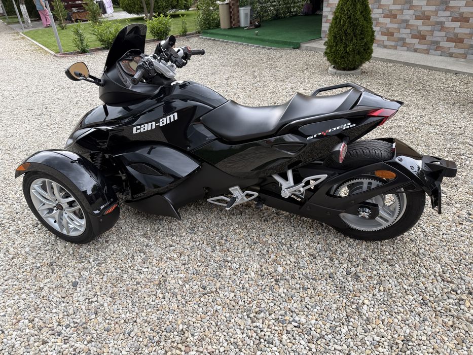 Vand/Schimb-CAN-AM SPYDER RSS SE5 2015