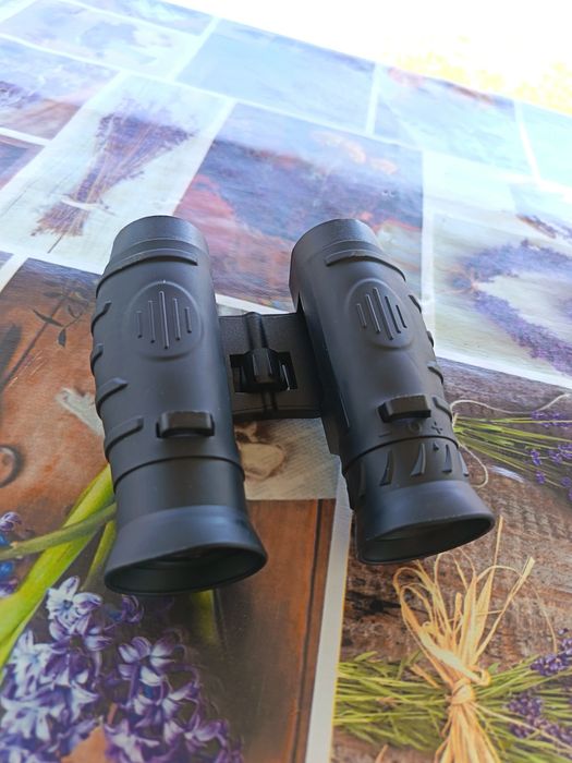 Binoclu crivit 10x26