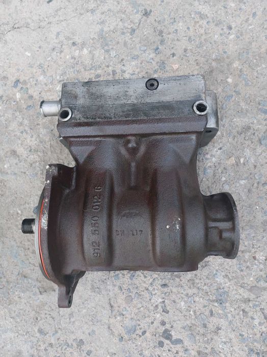 Компрессор воздушный D6CC, D6CD Hyundai KIA.