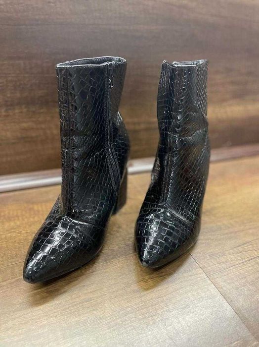 Дамски обувки- боти