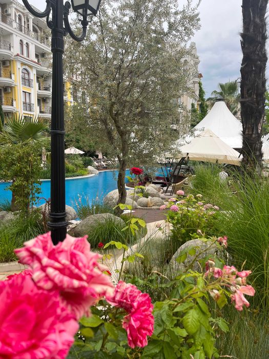 Дава се под наем Тристаен апартамент в к.к. Слънчев бряг - 90 кв.м за 816 € - Снимка #20