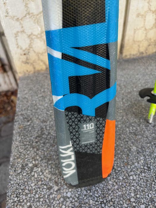 Продавам детски ски VOLKL комплект  с щеки