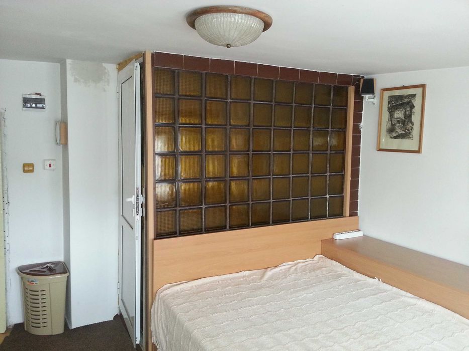 Дава се под наем Ателие в Пловдив, Център - 20 кв.м за 214.2 € - Снимка #2