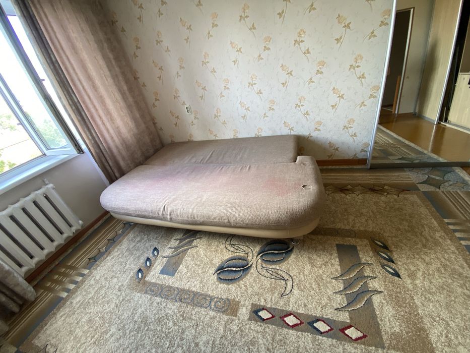 Продам диаан раздвижной