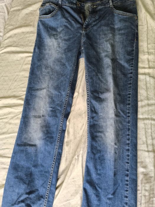 Продаю       Джинсы