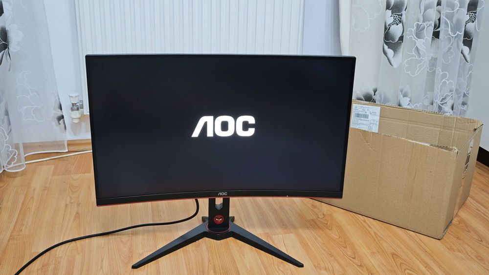 Monitor Curbat Gaming LED MVA AOC 27"